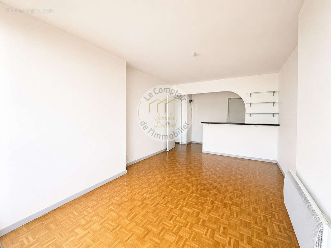 Appartement à MARSEILLE-9E