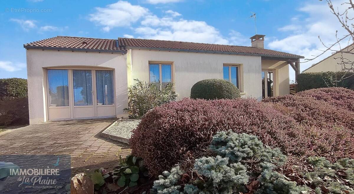 Maison à SAINT-MICHEL-CHEF-CHEF