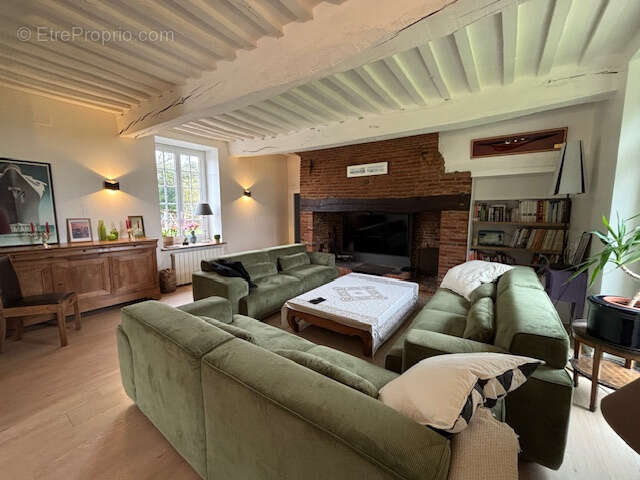 Maison à EU