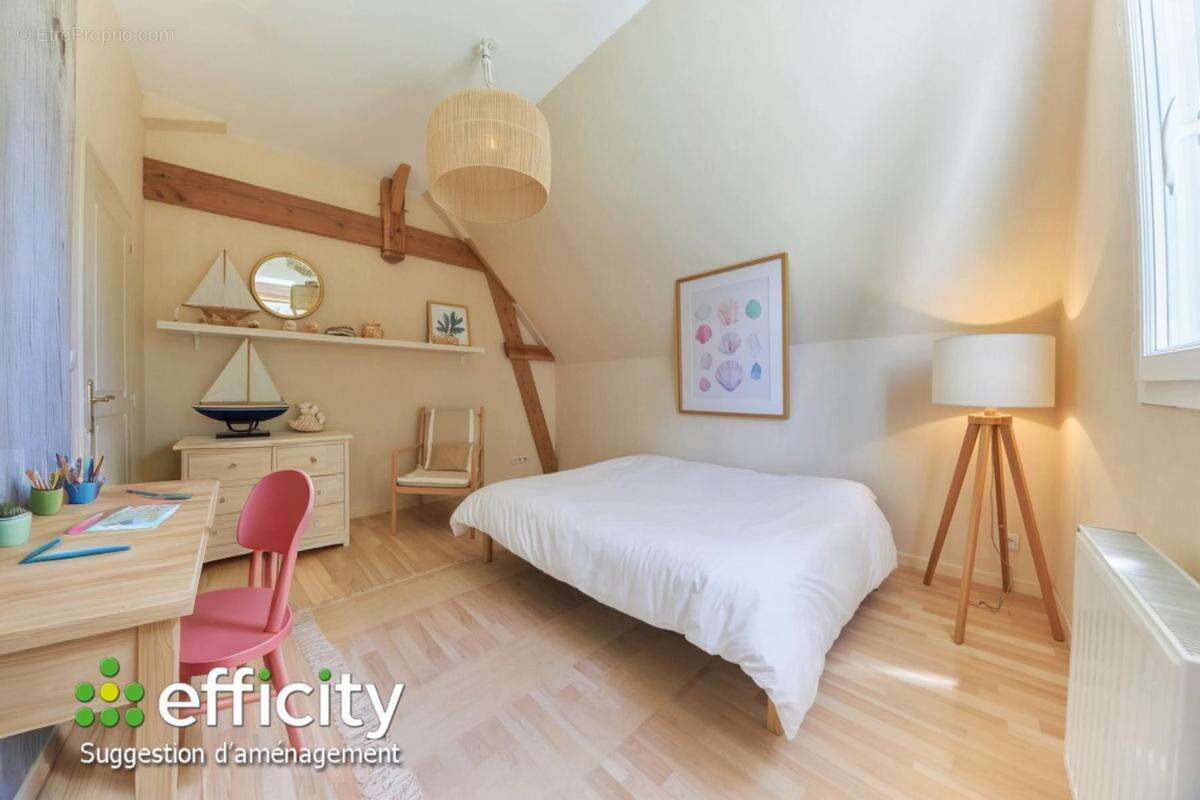 Maison à SAINT-MATHURIN-SUR-LOIRE