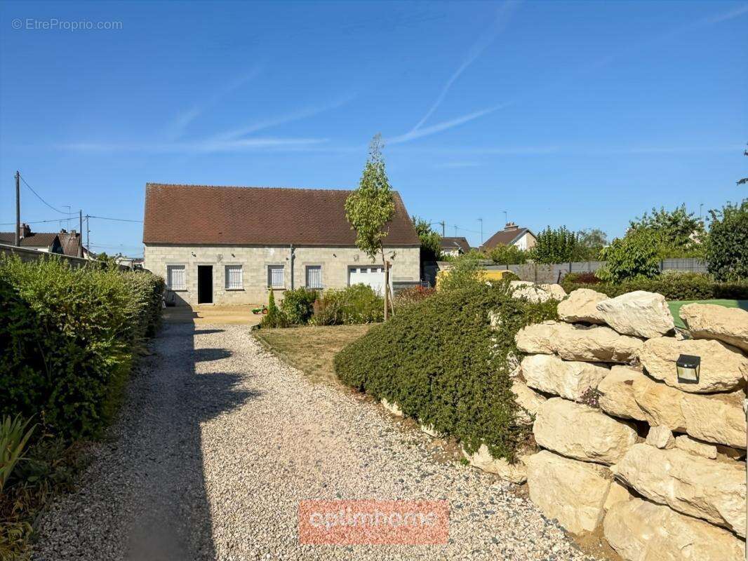 Margny-lès-compiègne – propriété contemporaine de 260 m² avec dépendance de plus de 170 m² - photo 31