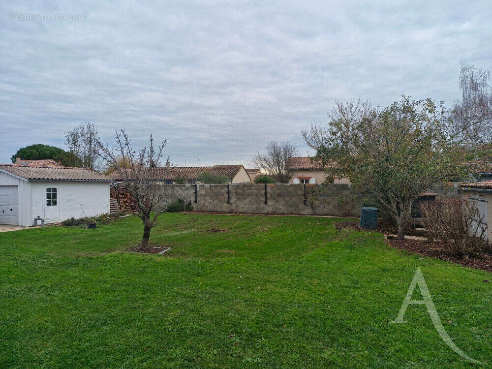 Maison à FONTENILLES