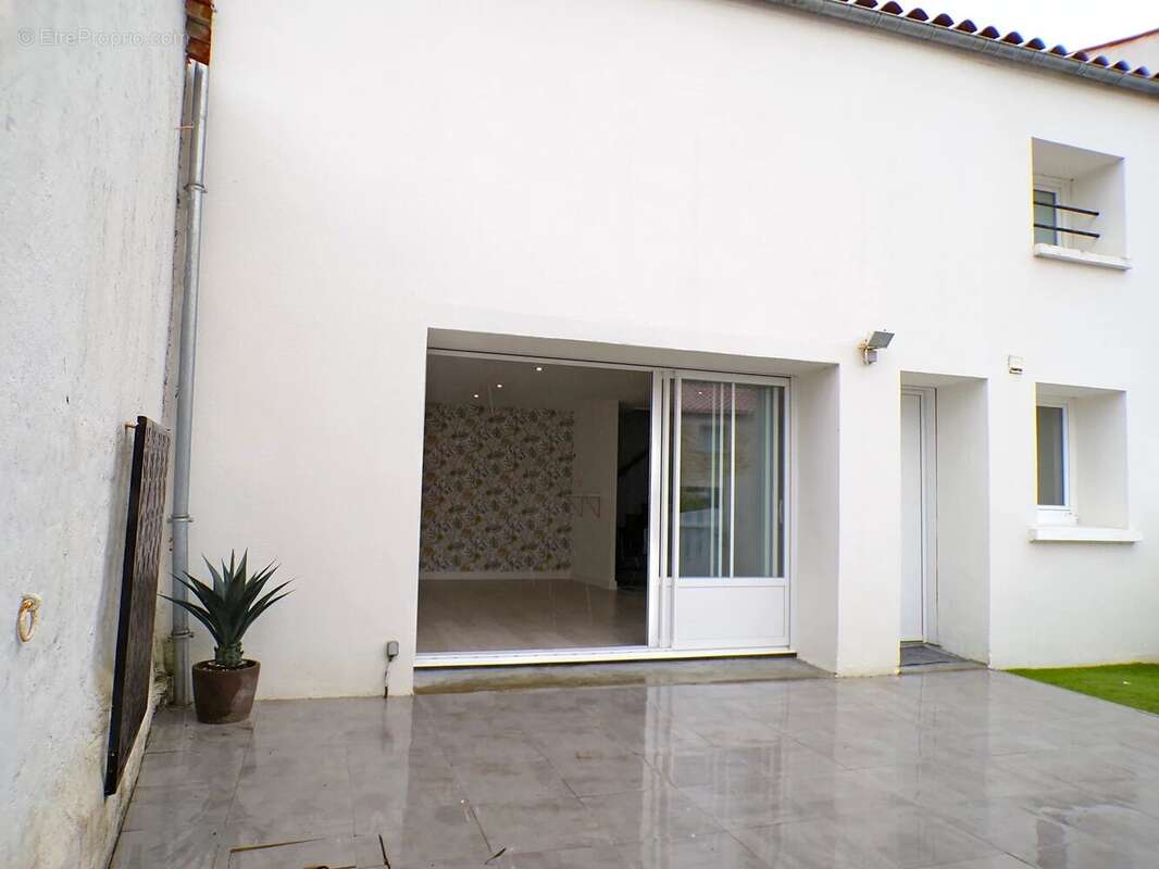 Maison à NIEUL-SUR-MER