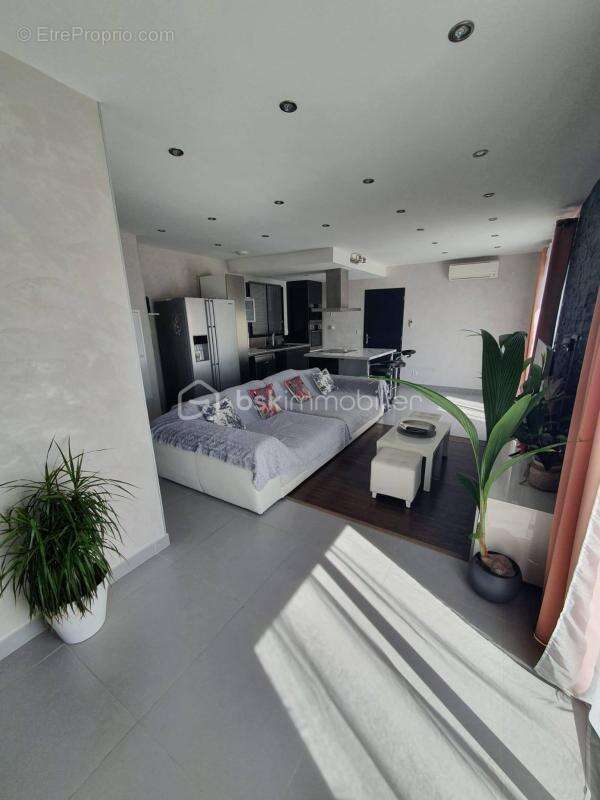 A 10min de pierrelatte -maison 2015 - 2 suites - jardin plein sud - garage evolutif - photo 2