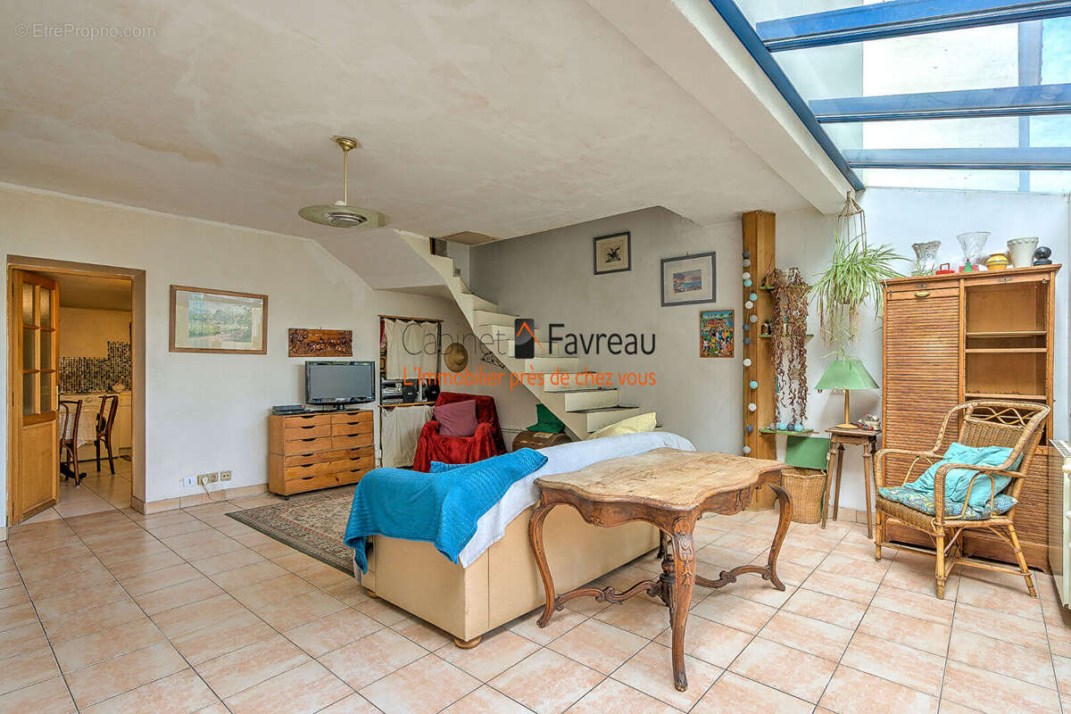 Maison à L&#039;HAY-LES-ROSES