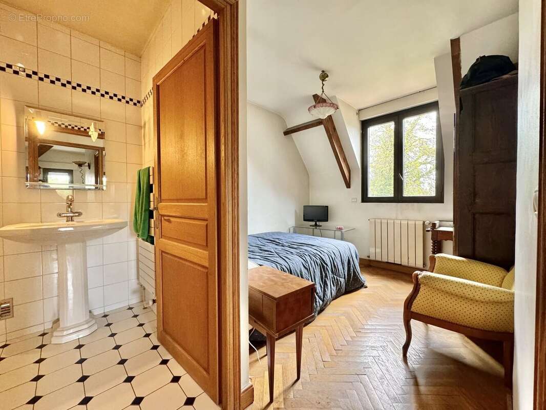 Maison 176 m² à L'hay-Les-Roses  - photo 13