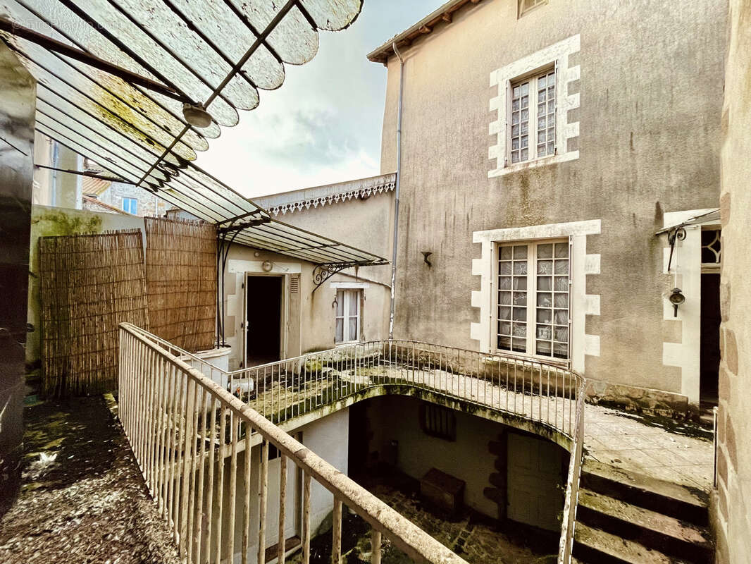 Appartement à CONFOLENS