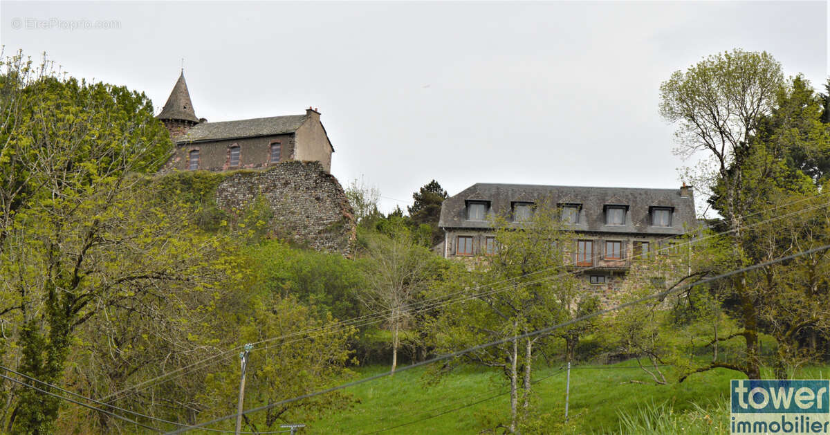 Maison à LASSOUTS
