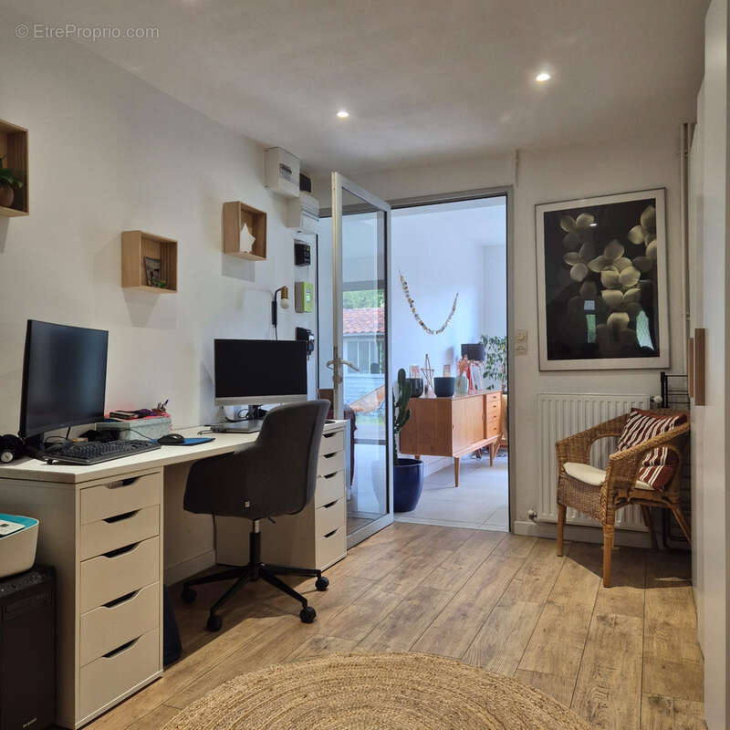 Maison à VILLENAVE-D'ORNON