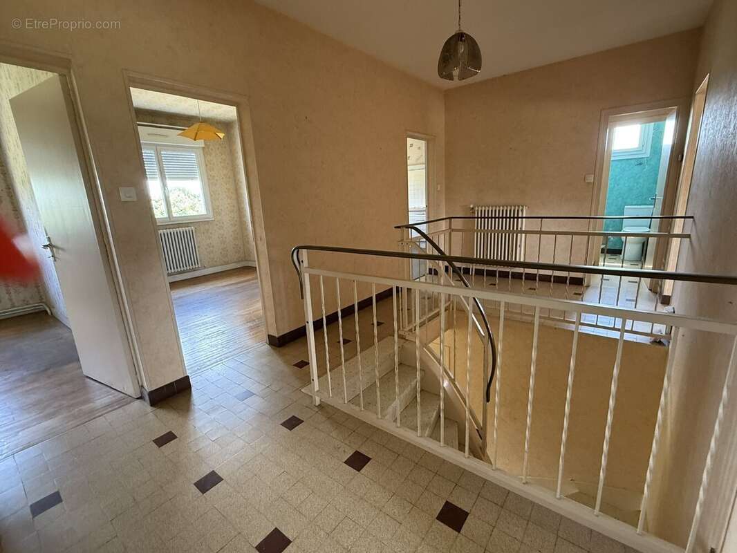 Maison à SAINT-BRICE-SUR-VIENNE