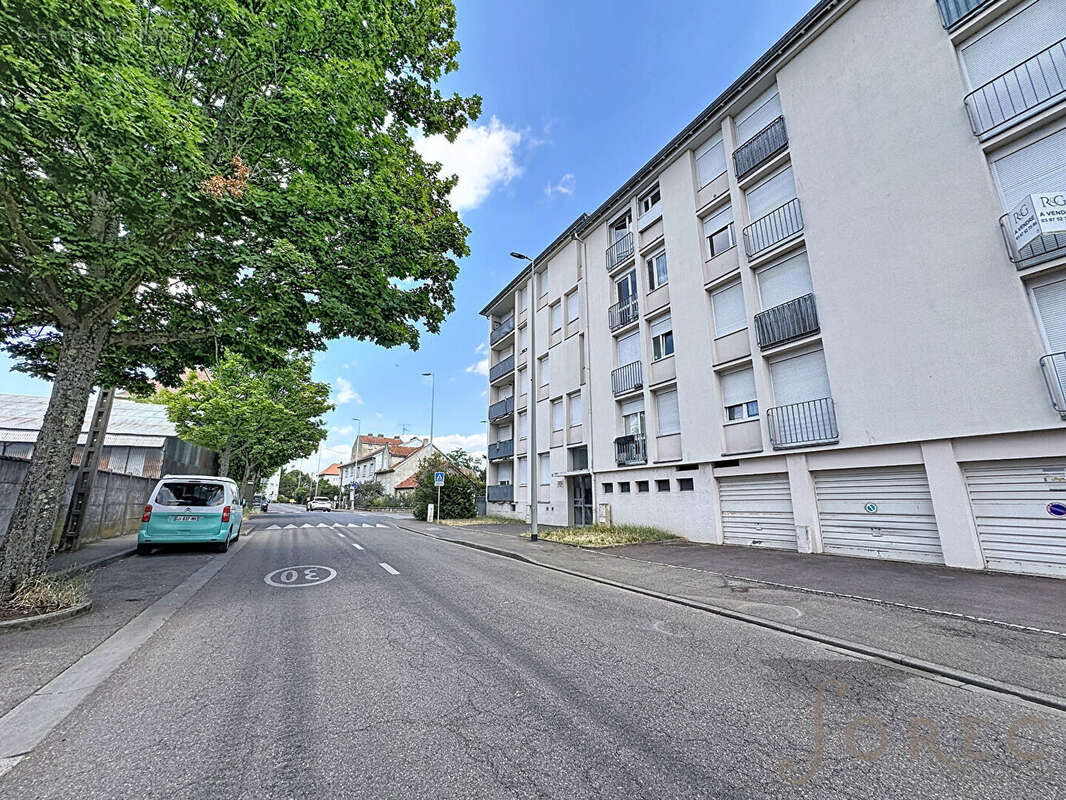 Montigny-lès-Metz Appartement T1 idéal investissement - photo 6