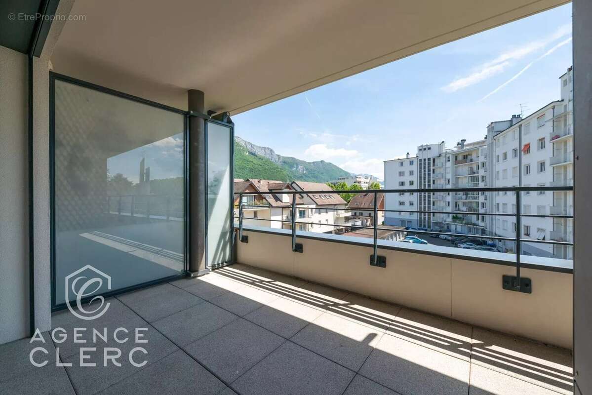 Appartement à ANNECY-LE-VIEUX