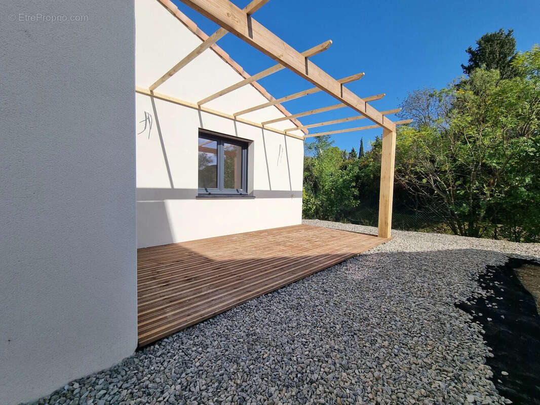 Maison 97 m² à Olonzac  - photo 6
