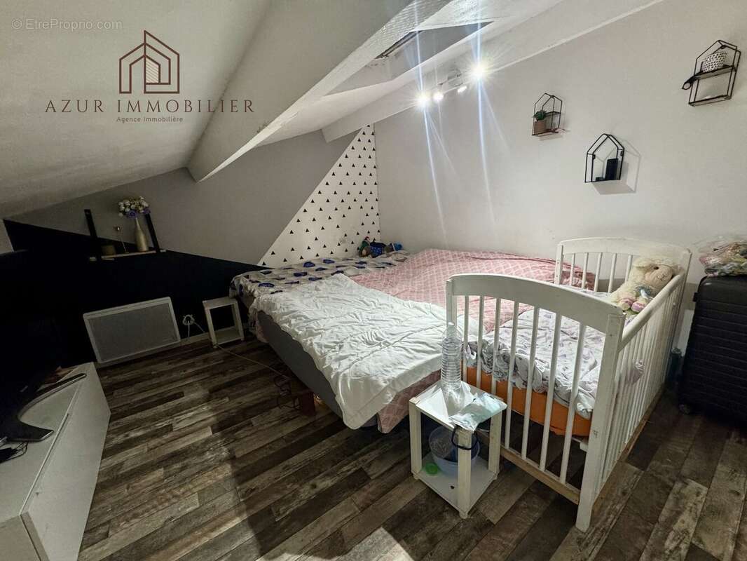 Appartement à LIGNAN-SUR-ORB