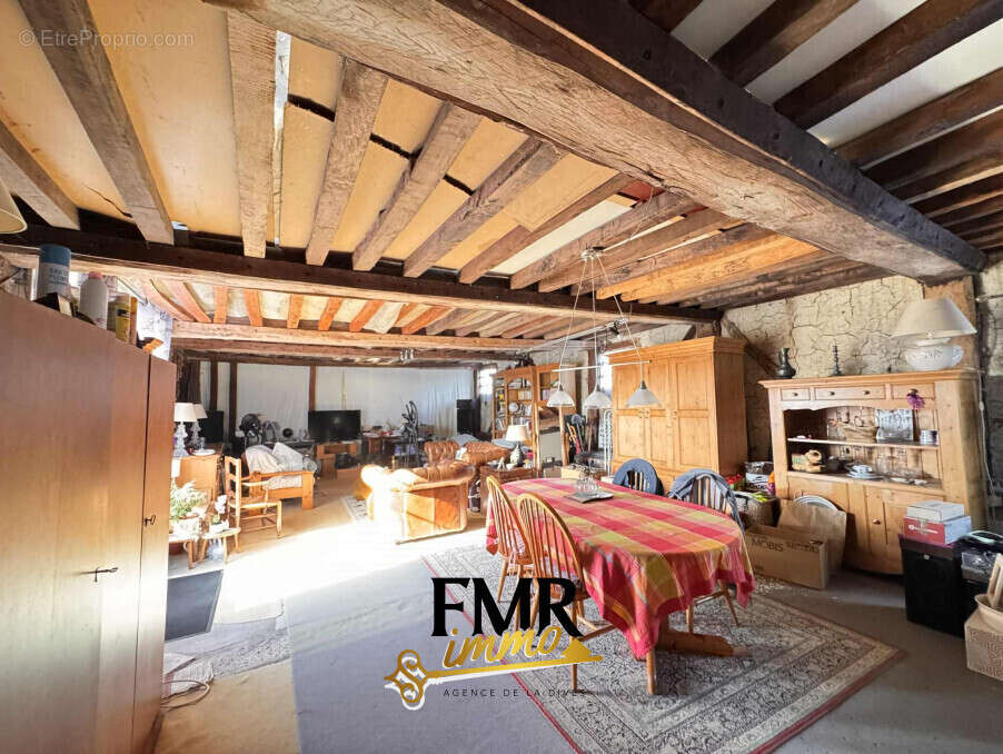 Maison à CESNY-AUX-VIGNES