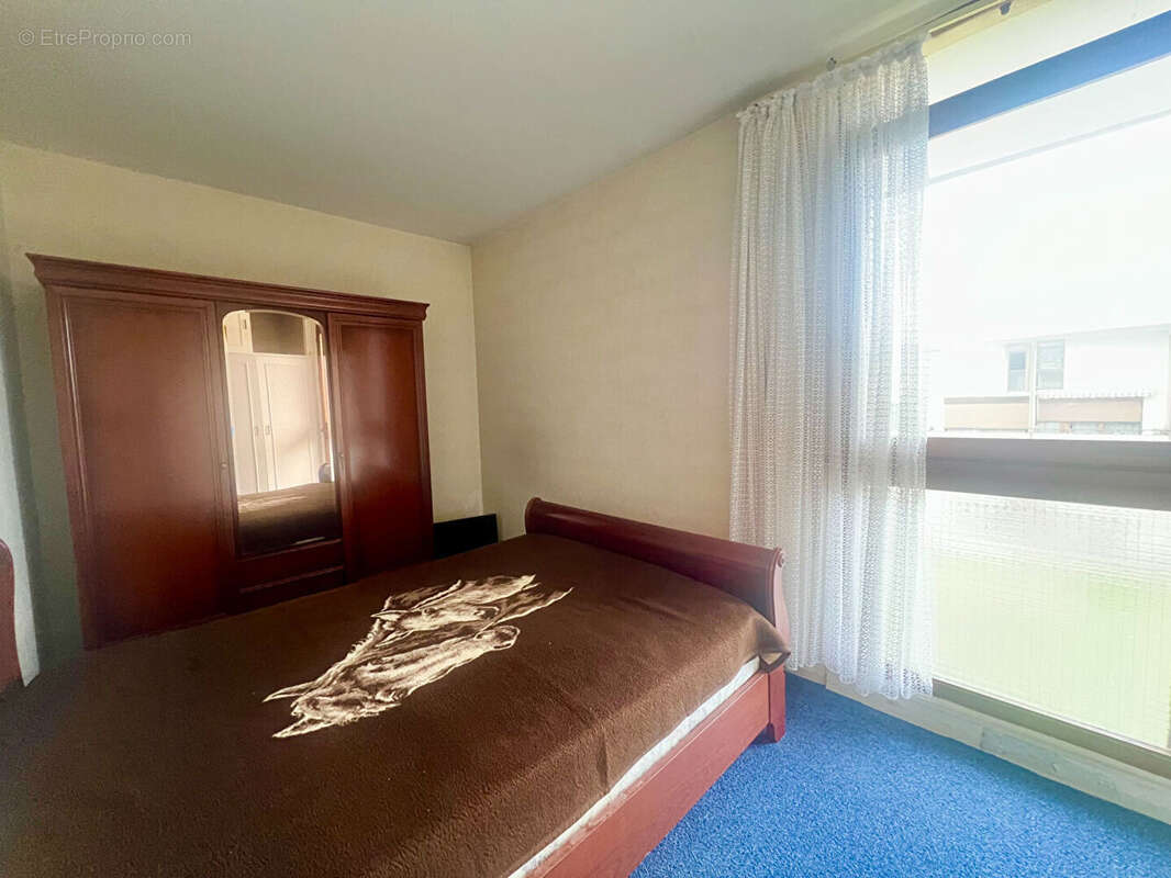 Appartement à BRIE-COMTE-ROBERT