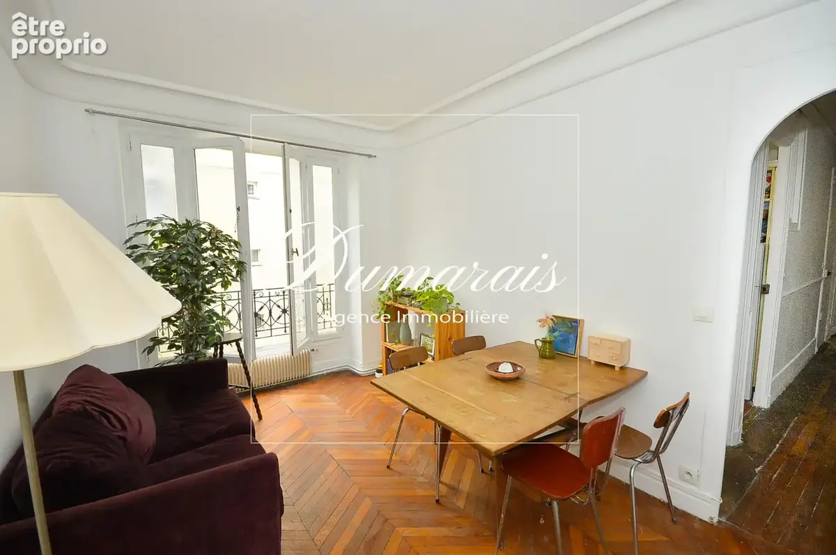 Montmartre - appartement  3 pièces / balcon - photo 2
