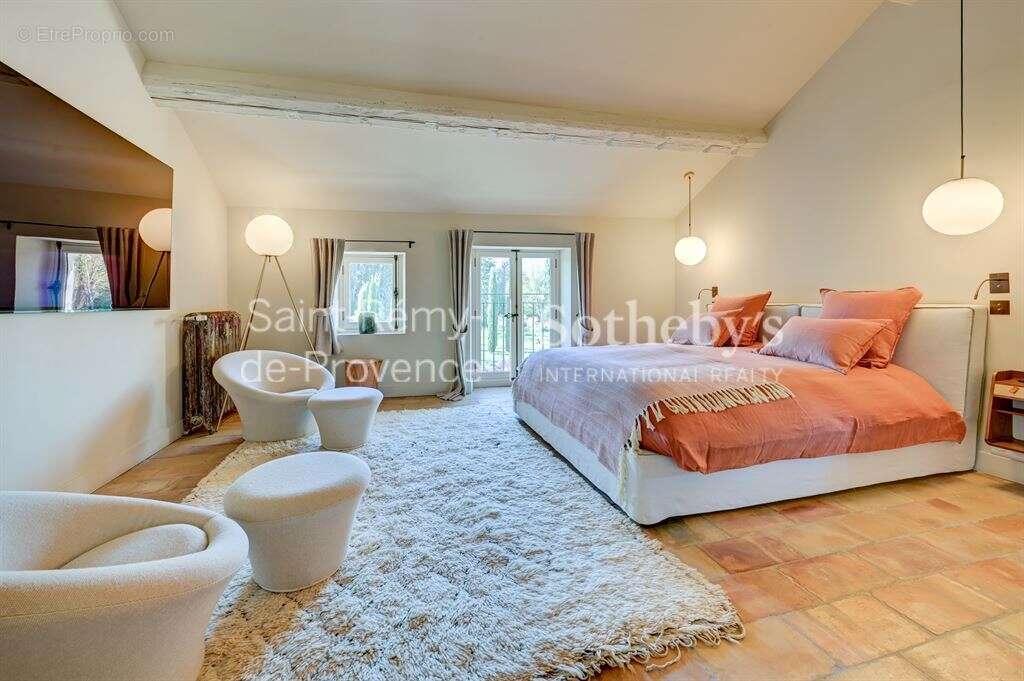 Maison à SAINT-REMY-DE-PROVENCE