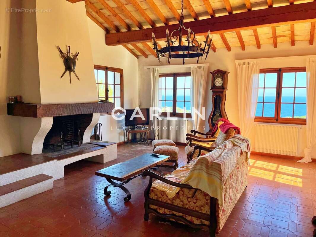 Maison à RAMATUELLE