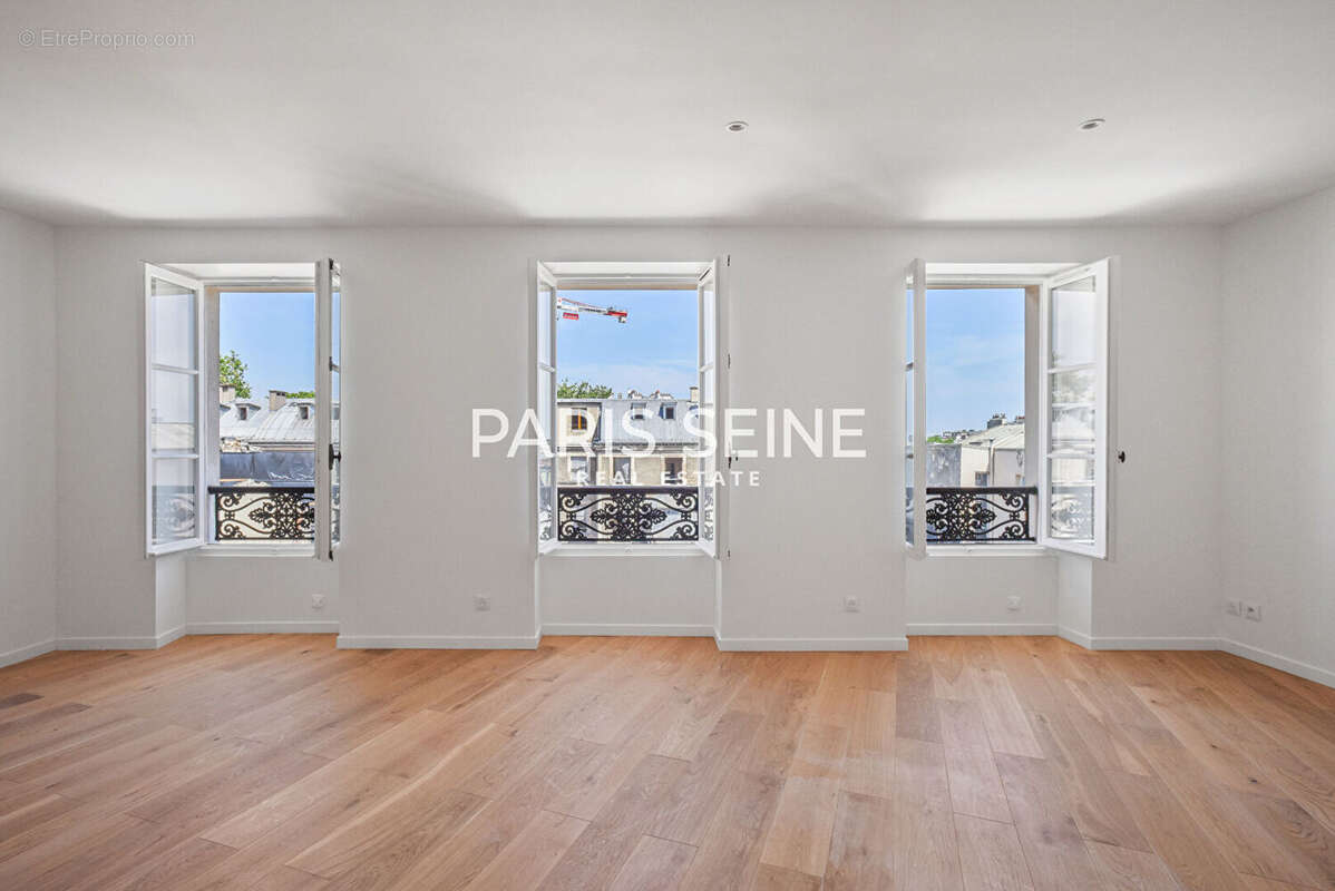Appartement à PARIS-6E