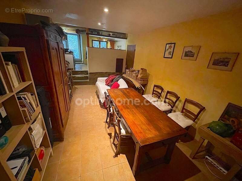 Maison à CASCASTEL-DES-CORBIERES