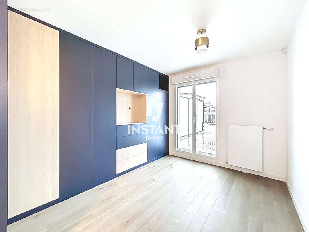 Appartement à SAINT-MAUR-DES-FOSSES