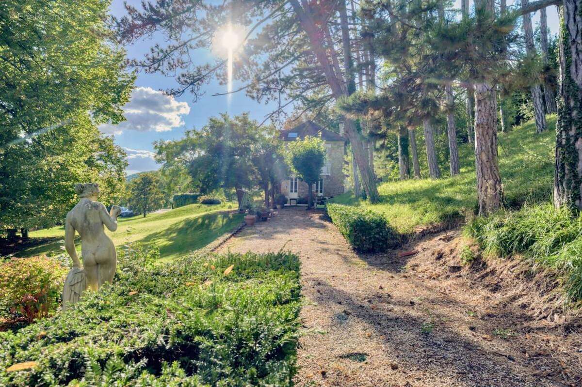 Maison à SAINTE-AULDE