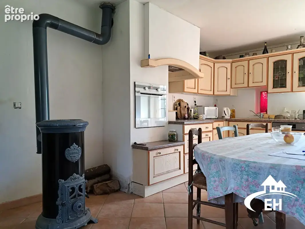 Maison L Aigle 14 pièce(s) 360 m2 - photo 4