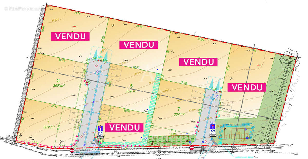 Terrain à MOUTIERS-LES-MAUXFAITS