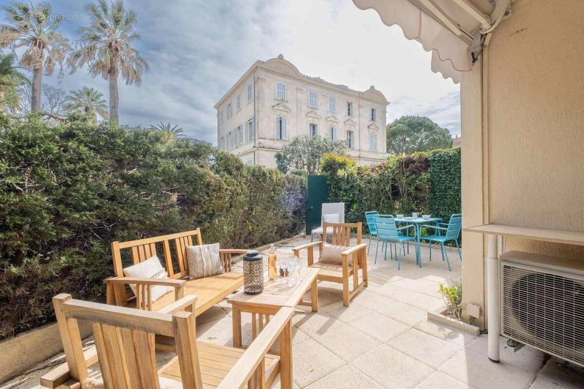 Appartement à CANNES