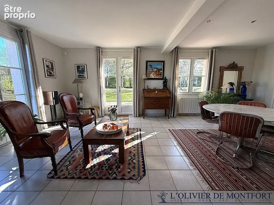 Maison individuelle à Montfort L Amaury 7 pièce(s) 185 m² au sol - photo 9