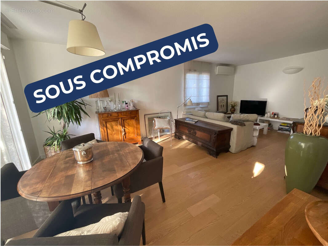 Appartement à LA COLLE-SUR-LOUP