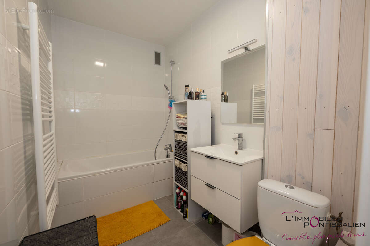 Pontarlier - appartement t2 - balcon - ascenseur - photo 11