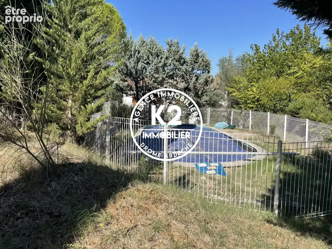 Maison 6 pièces 147 m² à vendre à Rochemaure (07400) - photo 2