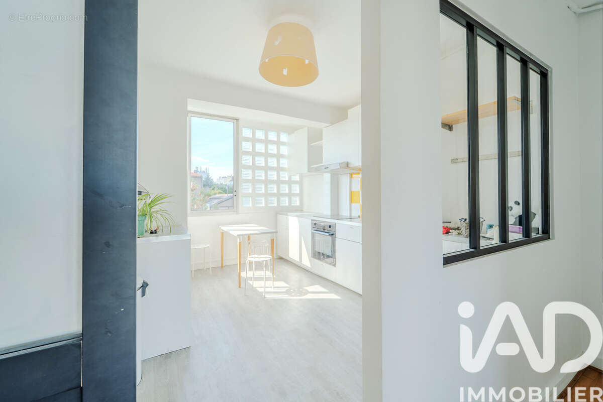 Appartement 81 m² à Gentilly  - photo 5