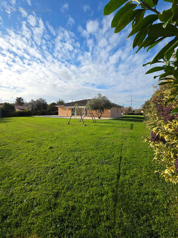 Maison à SAINT-JORY