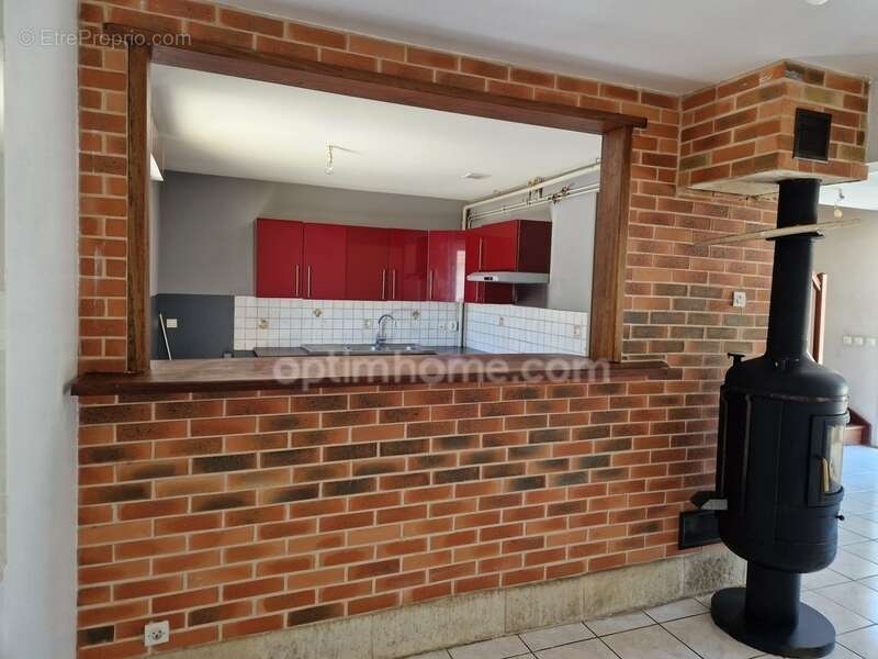 Maison à SAINT-JEAN-DE-BRAYE