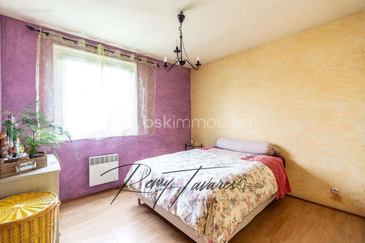 Maison à GREZ-SUR-LOING