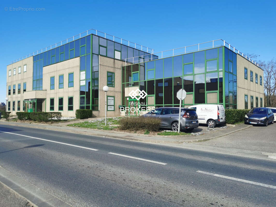 Commerce à VIRY-CHATILLON