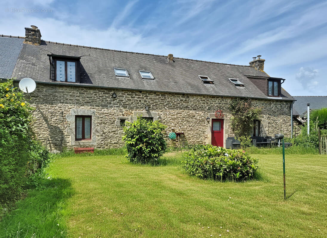 Maison à GUEGON