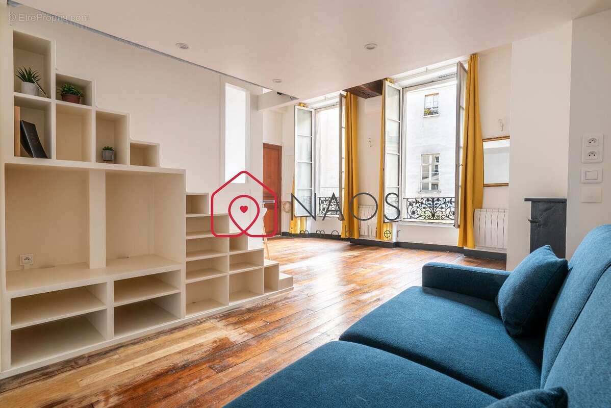 Appartement à PARIS-4E
