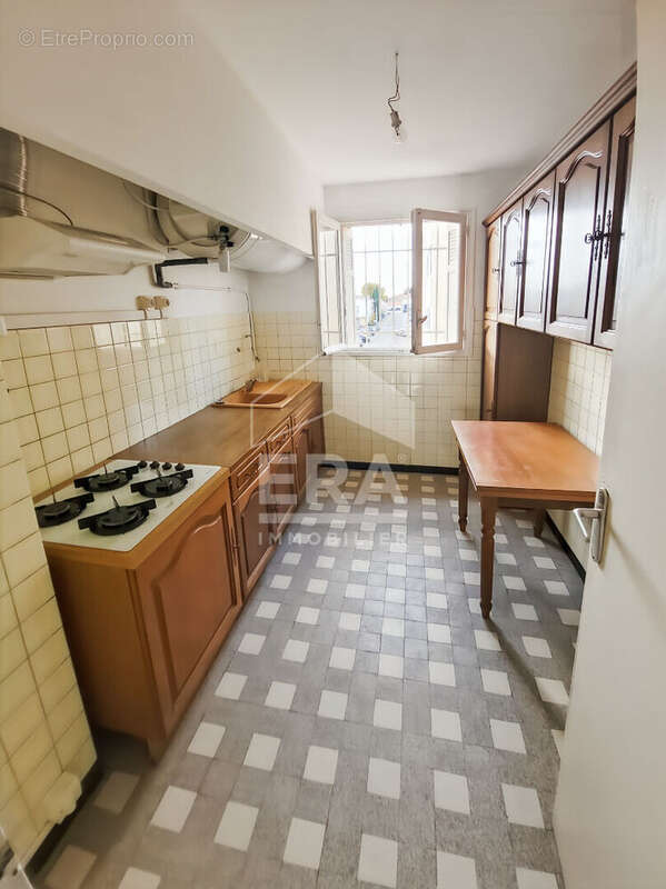 Appartement à SALON-DE-PROVENCE