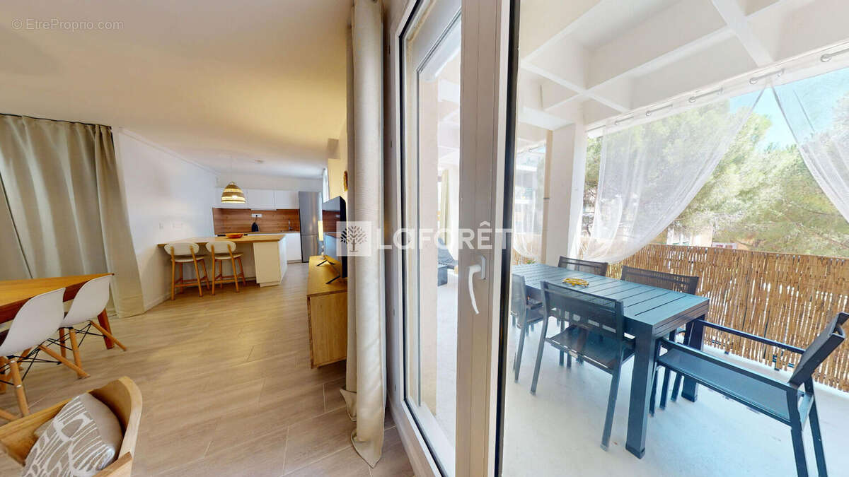 Appartement  T4 Istres Terrasse - photo 3