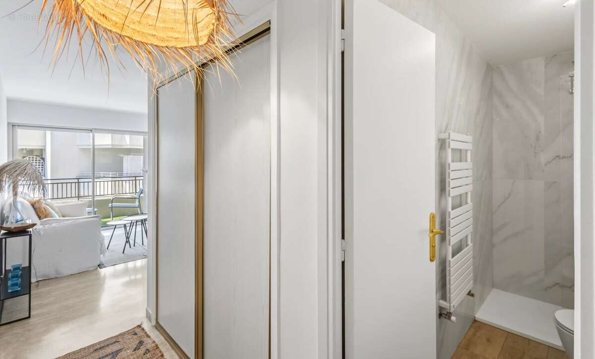 Cannes - studio rue d'antibes - photo 12
