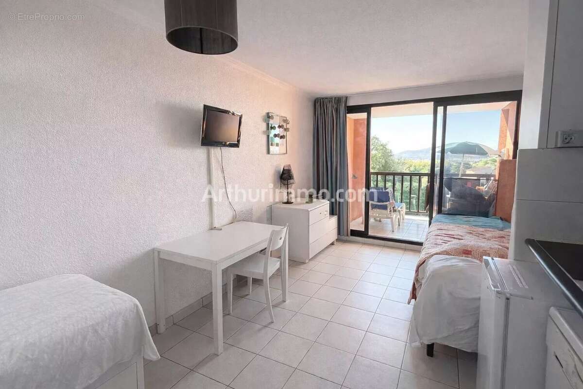 Appartement à GRIMAUD