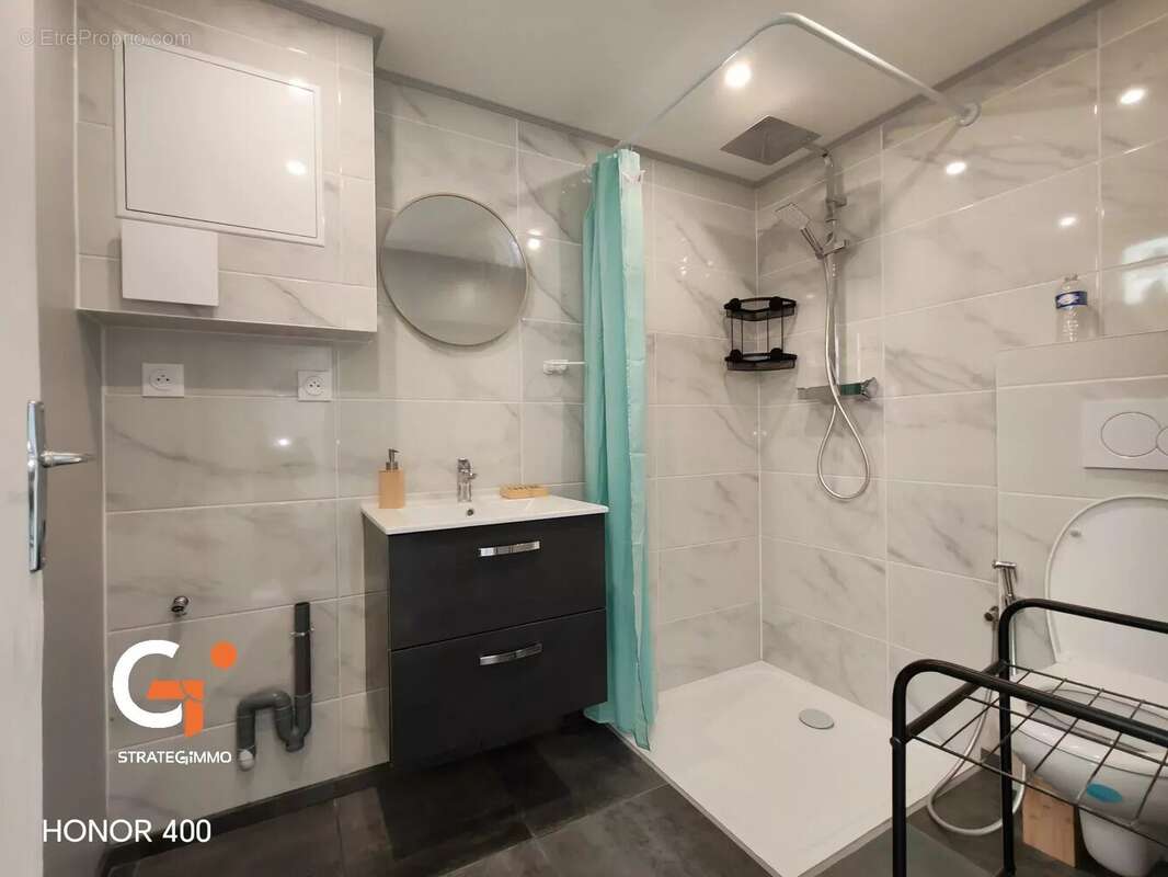 Maison à SAINT-ETIENNE-DU-ROUVRAY