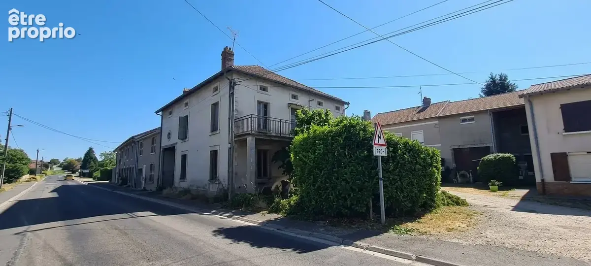 Lacroix-sur-meuse - photo 2