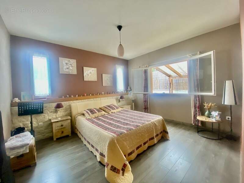 Maison à SAINT-DENIS