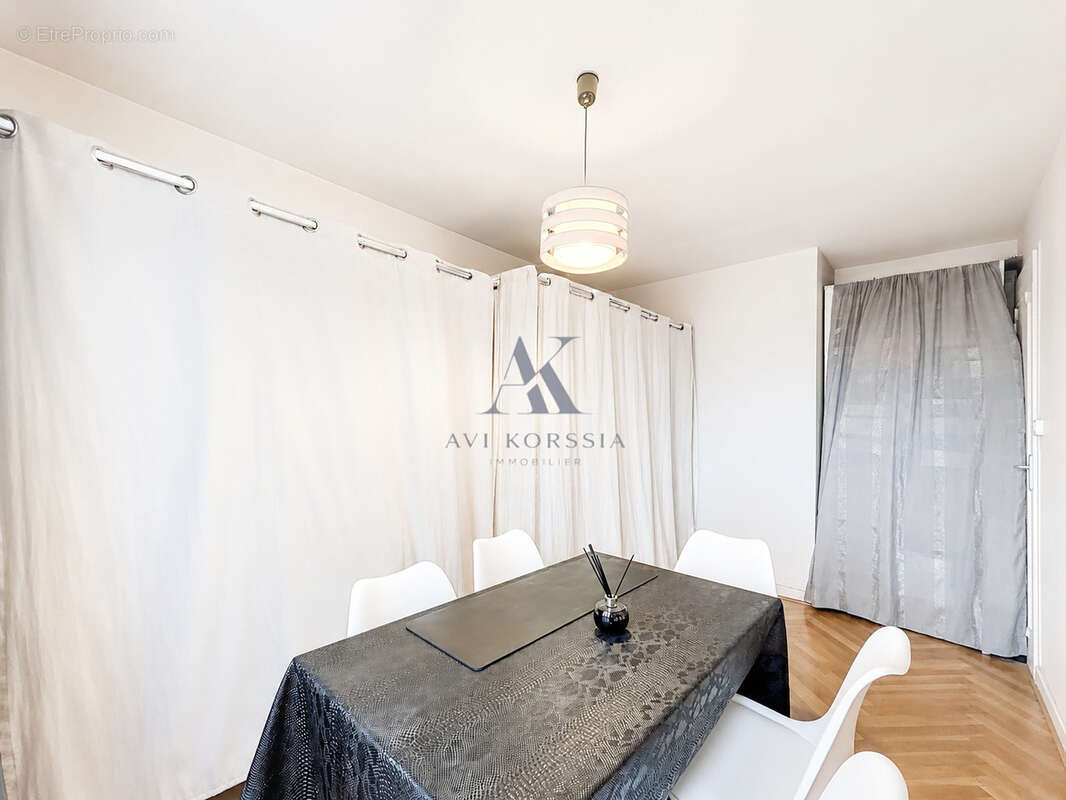 Villeurbanne — T3 60 m2  Balcon  Cave  Reconfiguré T3 - photo 2
