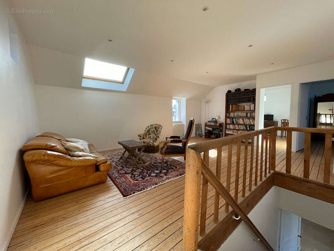 Maison à LA MONTAGNE